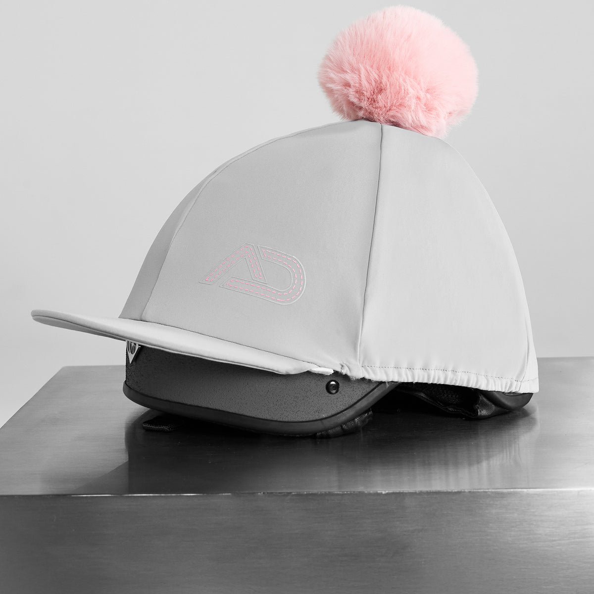 YR Pink Grey Hat Silk – Aztec Diamond display picture 3