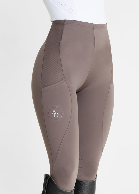 Pippa Pro - Navy Horse Riding Tights with Phone Pockets – Mustang & Co  Saddlery