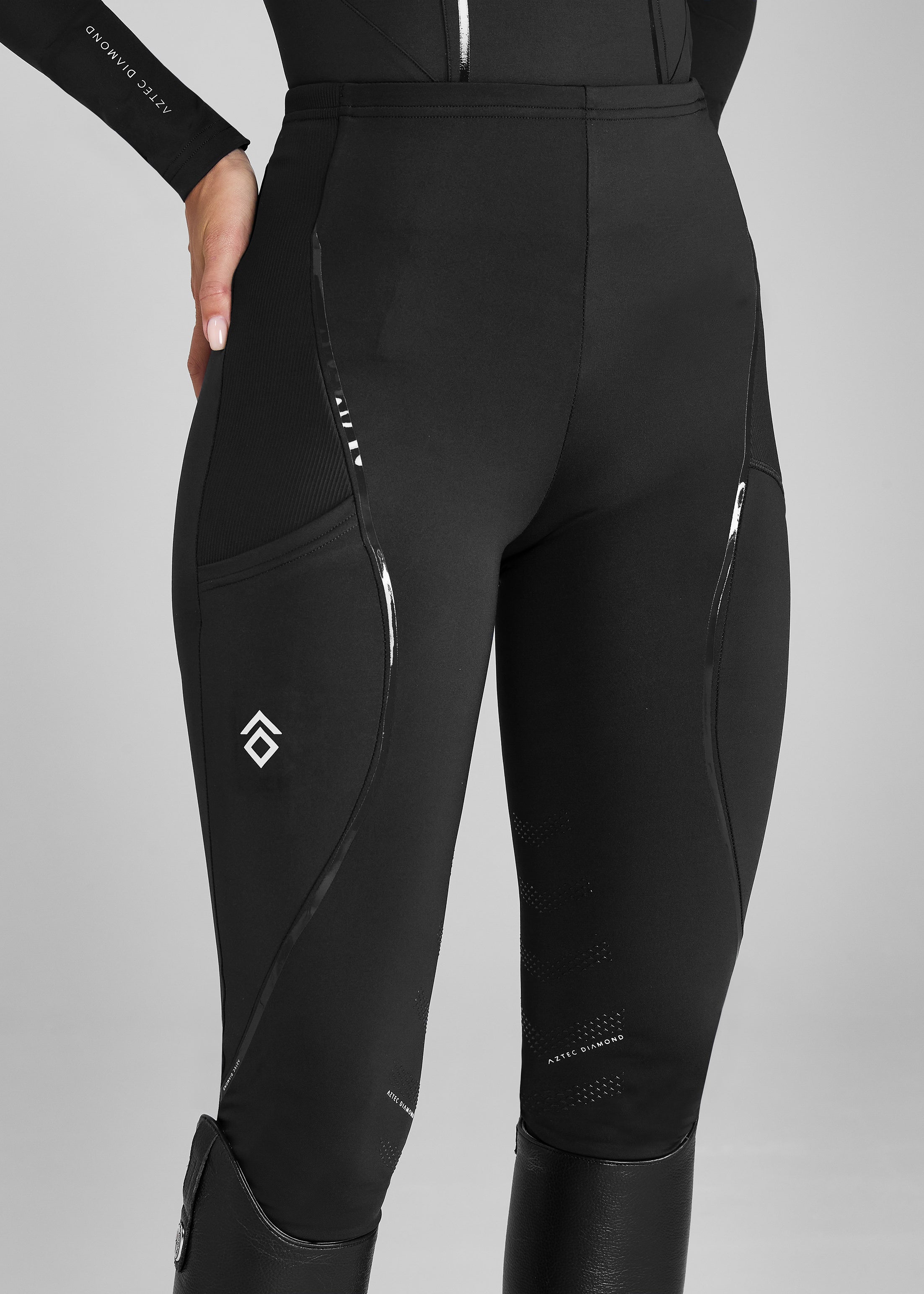 Riding Leggings and Tights – Aztec Diamond