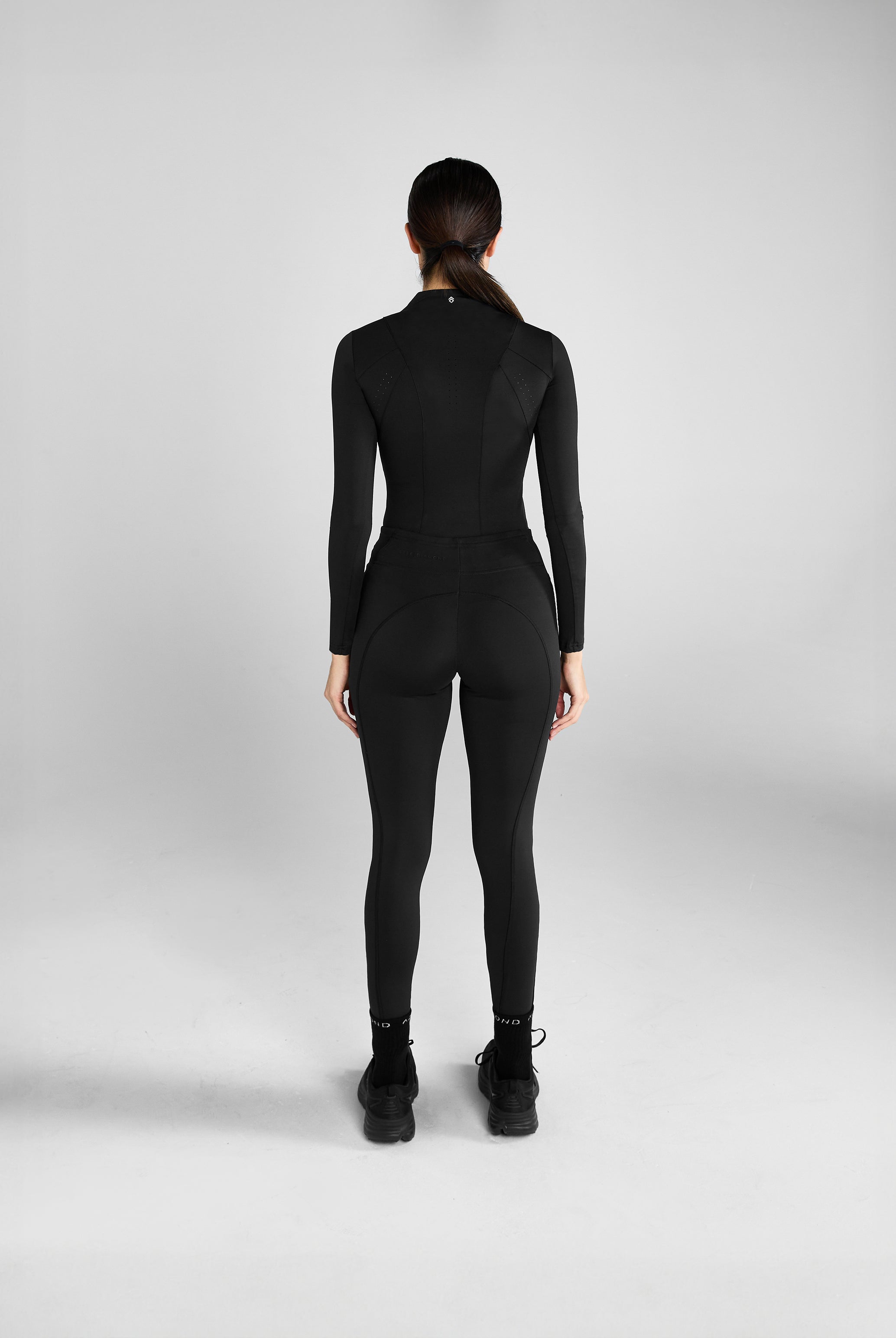 Equestrian Best Sellers – Aztec Diamond