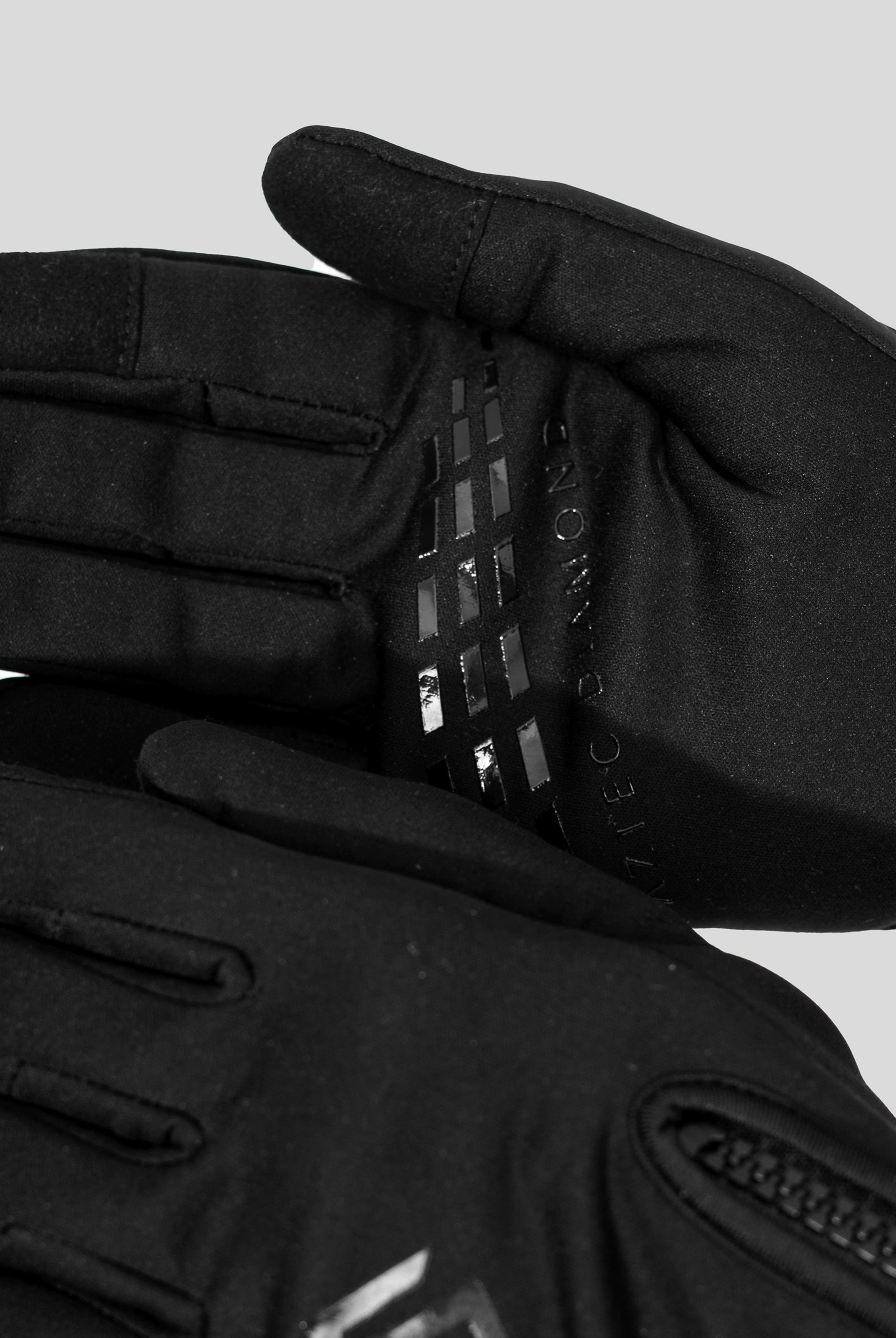 YR Black Winter Gloves